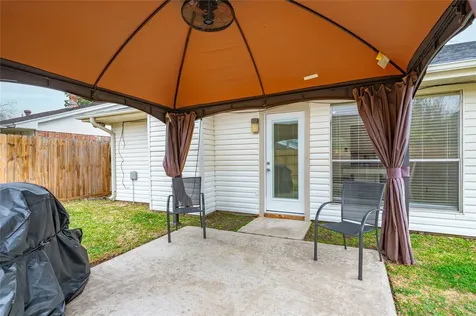 2506 Bisontine Street Friendswood TX 77546