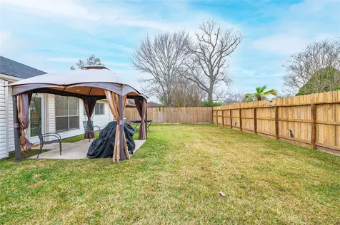 2506 Bisontine Street Friendswood TX 77546