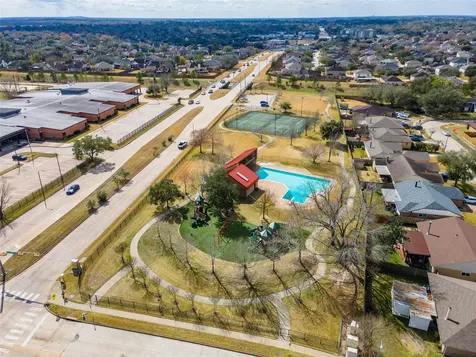 2506 Bisontine Street Friendswood TX 77546