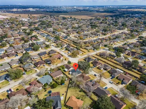 2506 Bisontine Street Friendswood TX 77546