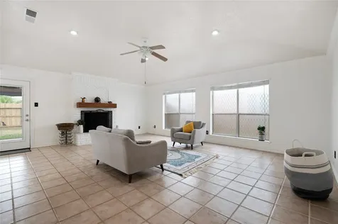 2506 Bisontine Street Friendswood TX 77546