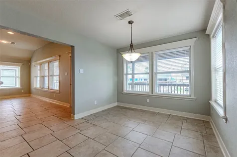 70 Tarpon Street Bayou Vista TX 77563