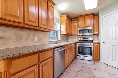70 Tarpon Street Bayou Vista TX 77563