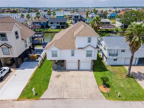 70 Tarpon Street Bayou Vista TX 77563