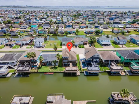 70 Tarpon Street Bayou Vista TX 77563