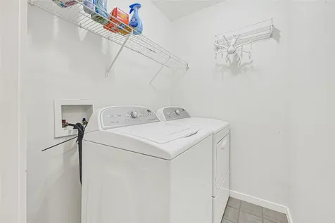 939 Colorado Street 8 Houston TX 77007