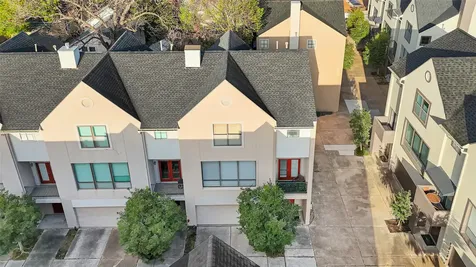 939 Colorado Street 8 Houston TX 77007