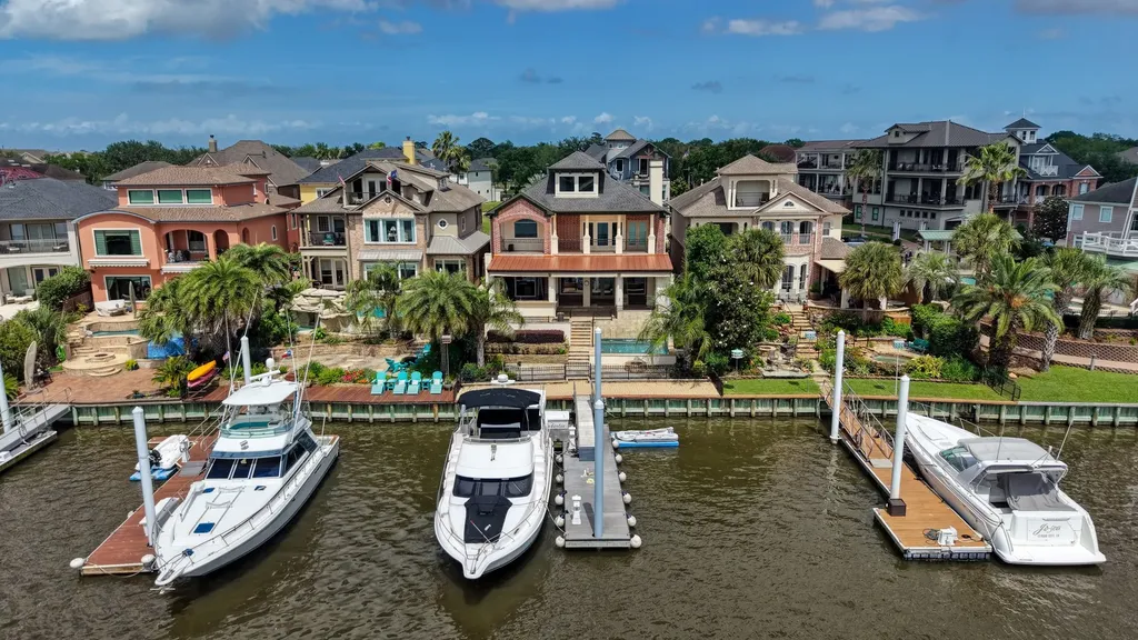 1403 Oceanside Lane League City TX 77573