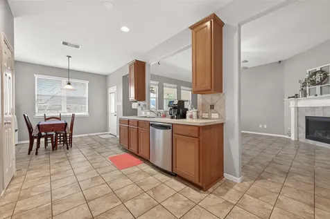 9110 Cavalier Lane Rosenberg TX 77469
