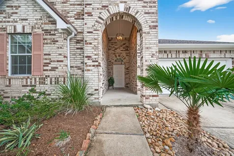 9110 Cavalier Lane Rosenberg TX 77469