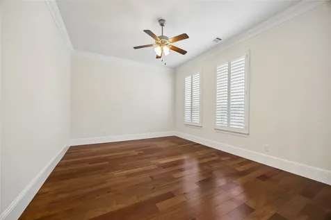 4943 Wigton Drive Houston TX 77096