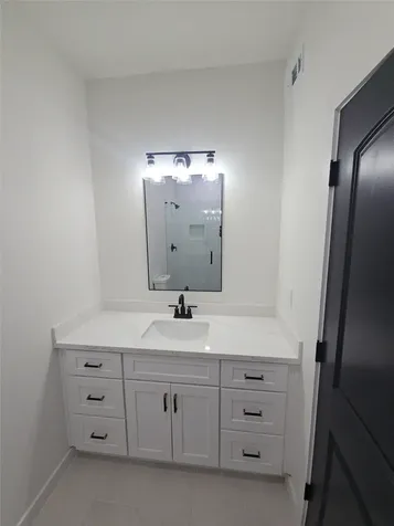 8101 Venus Street B Houston TX 77088