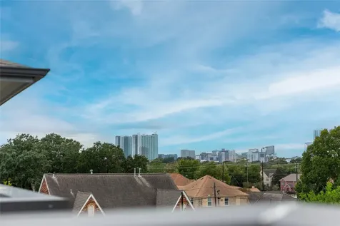 2903 Blodgett Street Houston TX 77004