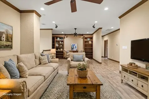 1951 Bridlewood Ranches Drive Wimberley TX 78666