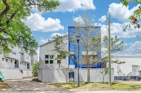 2714 Chenevert Street Houston TX 77004
