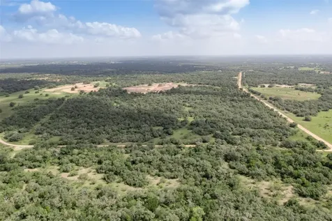 24.68 Acres Cattle Guard Road Yoakum TX 77995