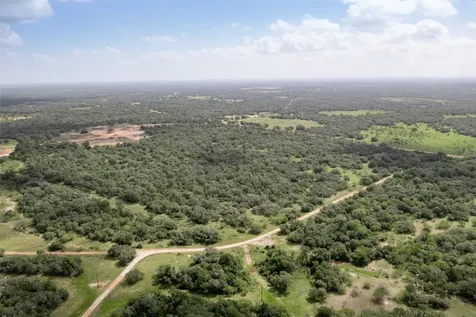 24.68 Acres Cattle Guard Road Yoakum TX 77995