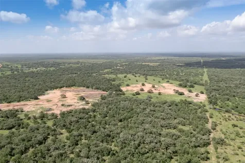 24.68 Acres Cattle Guard Road Yoakum TX 77995