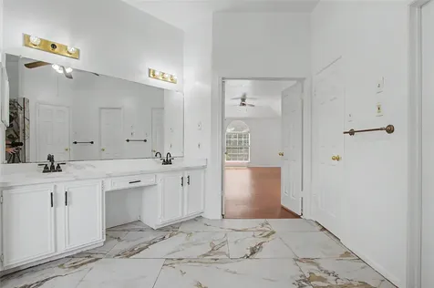 515 Spring Moss Drive Missouri City TX 77459