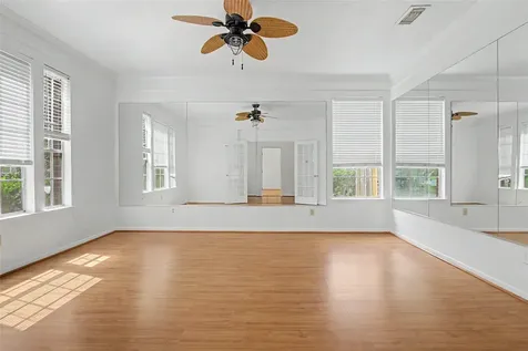 515 Spring Moss Drive Missouri City TX 77459