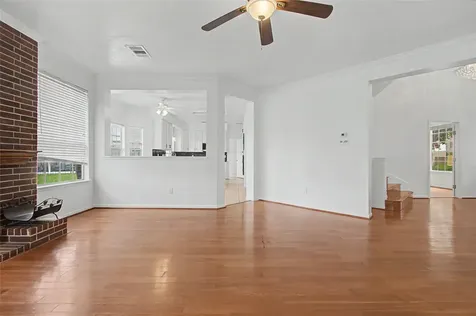 515 Spring Moss Drive Missouri City TX 77459