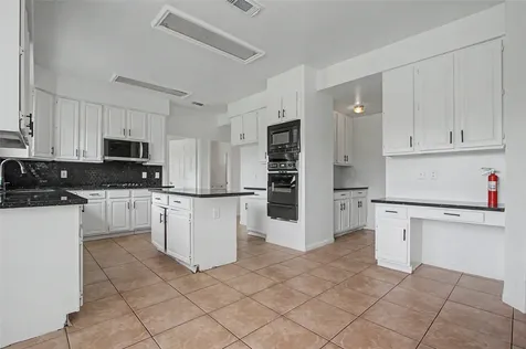 515 Spring Moss Drive Missouri City TX 77459