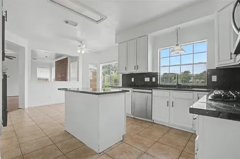 515 Spring Moss Drive Missouri City TX 77459