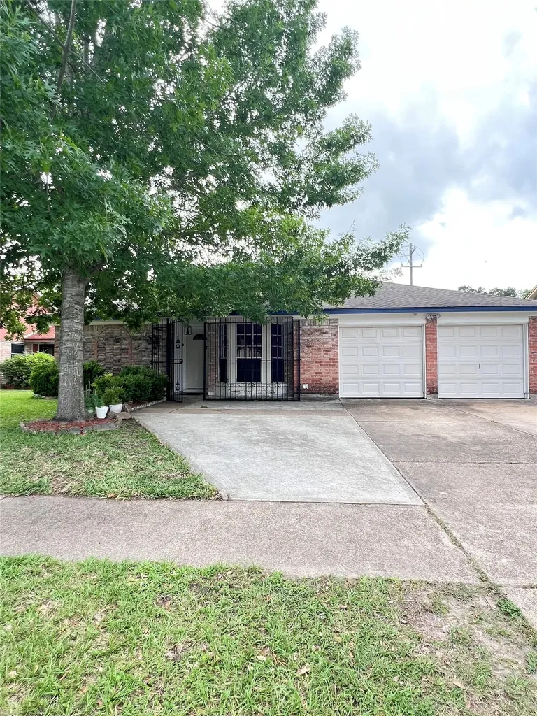15119 Mcleod Drive Houston TX 77060