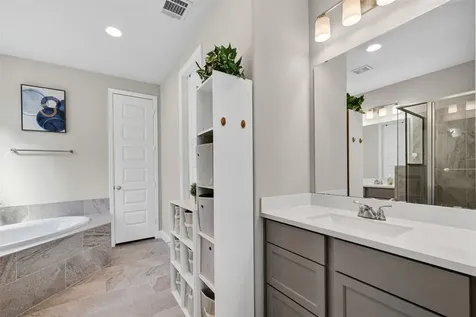15834 Bird Of Paradise Drive Conroe TX 77302