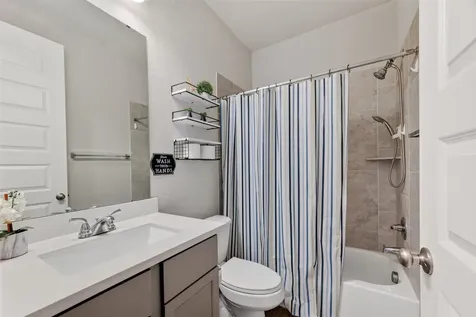 15834 Bird Of Paradise Drive Conroe TX 77302