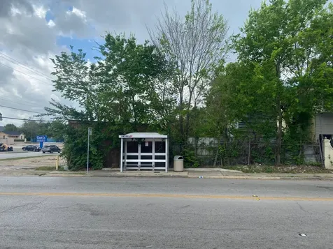 204 S 75th Street Houston TX 77011