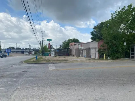 204 S 75th Street Houston TX 77011