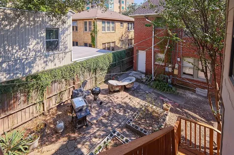 2634 Peckham Street Houston TX 77098