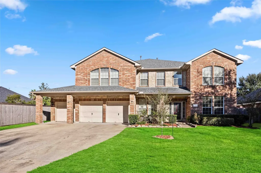 2401 Sail Port Street Pearland TX 77584