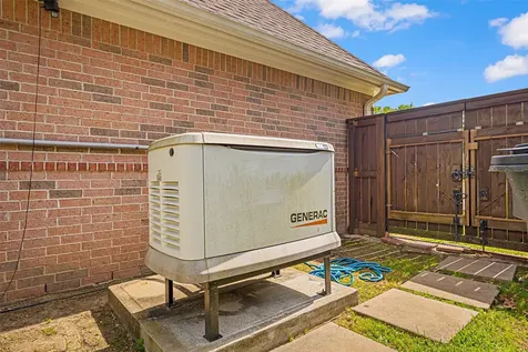 910 Apollo Street New Caney TX 77357