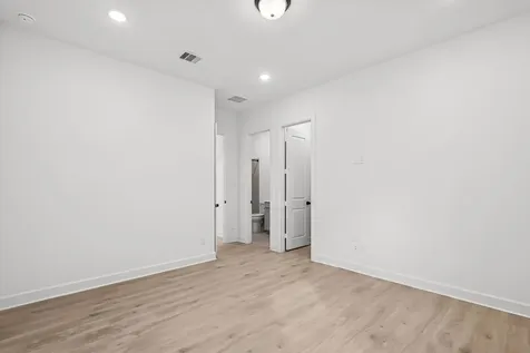 21844 Victory Green Way Porter TX 77365