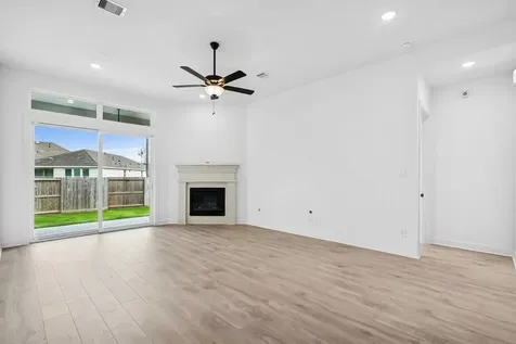 21844 Victory Green Way Porter TX 77365