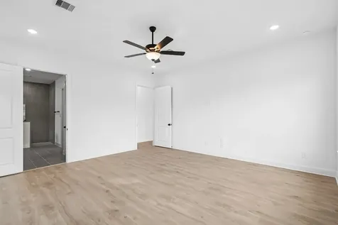 21844 Victory Green Way Porter TX 77365