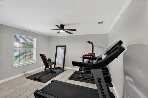 6046 Sandy Creek Drive Baytown TX 77523