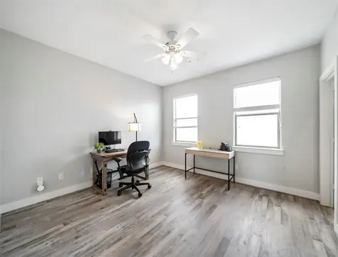 5535 Darling Street Houston TX 77007