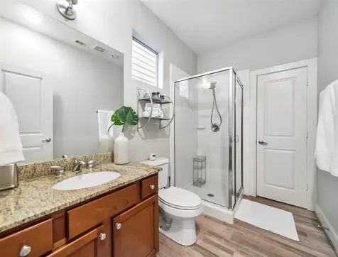 5535 Darling Street Houston TX 77007