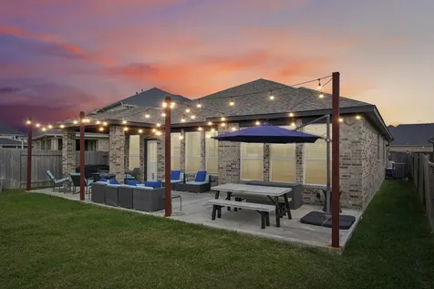 415 Barrios Bay Lane La Porte TX 77571