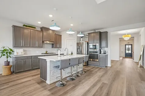 415 Barrios Bay Lane La Porte TX 77571