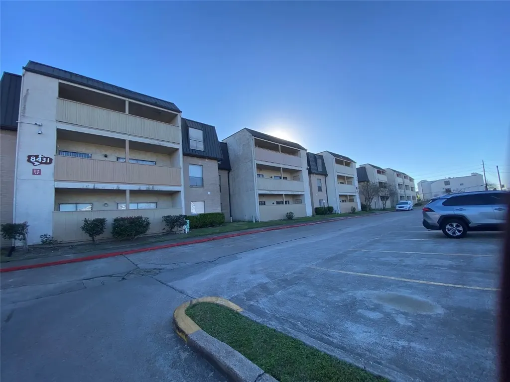 8431 Hearth Drive 23 Houston TX 77054