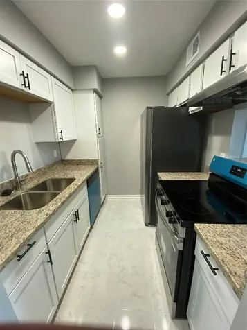 8431 Hearth Drive 23 Houston TX 77054