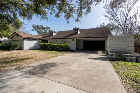 7916 Glenview Drive Houston TX 77061