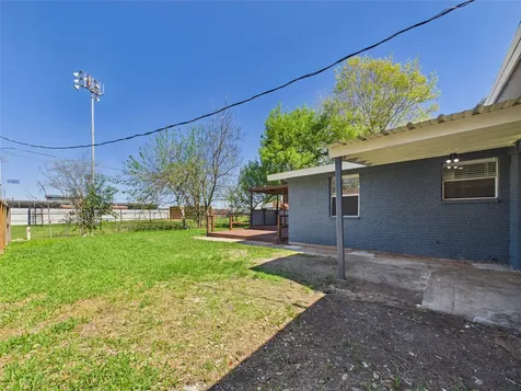 1210 Connie Street Alvin TX 77511