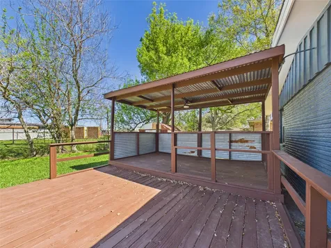 1210 Connie Street Alvin TX 77511