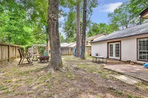 2138 Middle Creek Drive Houston TX 77339