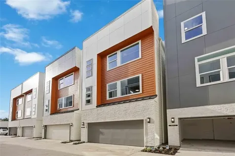 1805 Emir Street D Houston TX 77009